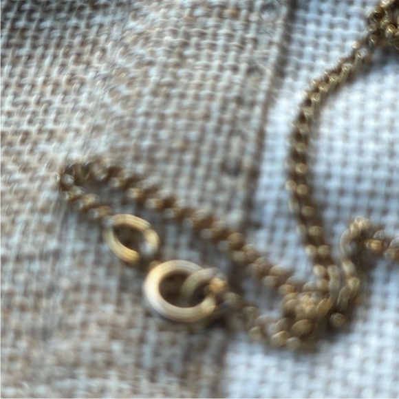 Avon Gold and Purple Pendant Necklace - Picture 6 of 7